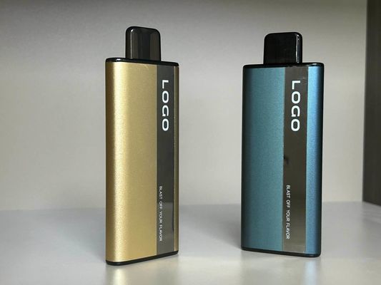 Batterie rechargeable avec 15 ml de liquide pré-rempli E-liquide de type C